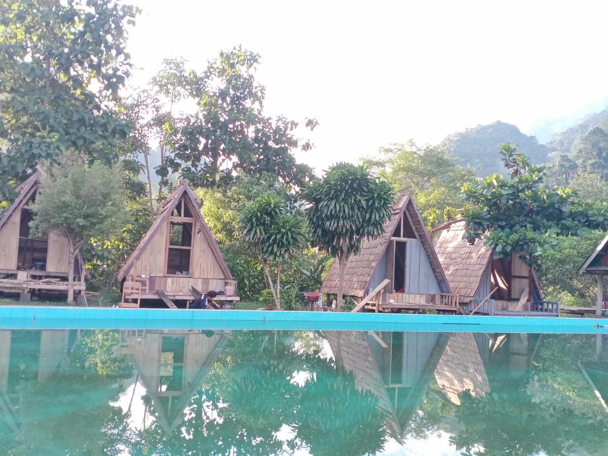 Nongkhiaw Campingsite Swimming Pool Ban Phathok Exterior foto